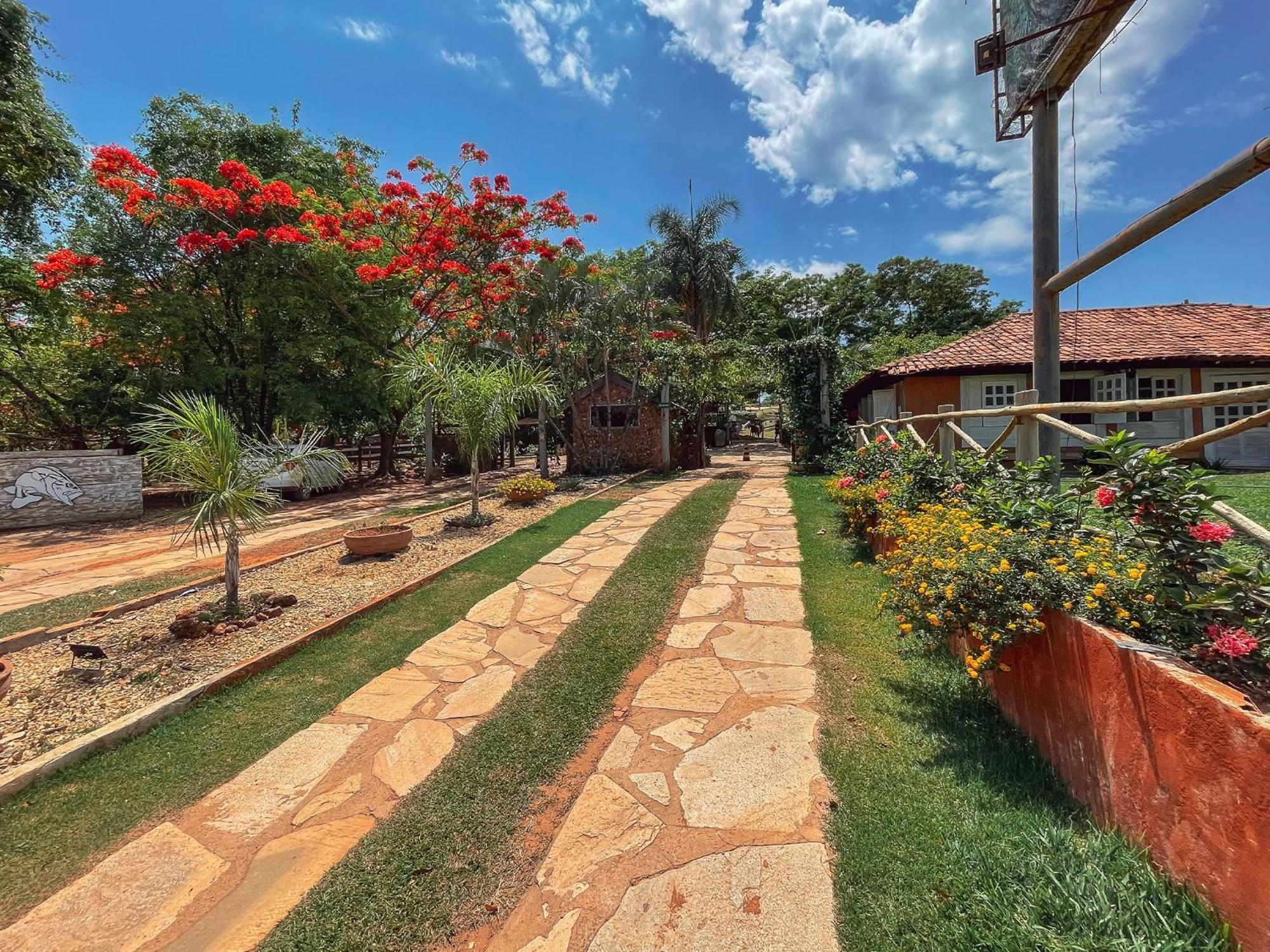 Ranchos 30 Hotel Fazenda Hidrolandia  Dış mekan fotoğraf